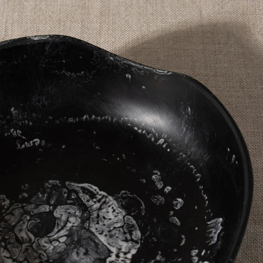 FLOW RESIN SALAD BOWL | BLACK