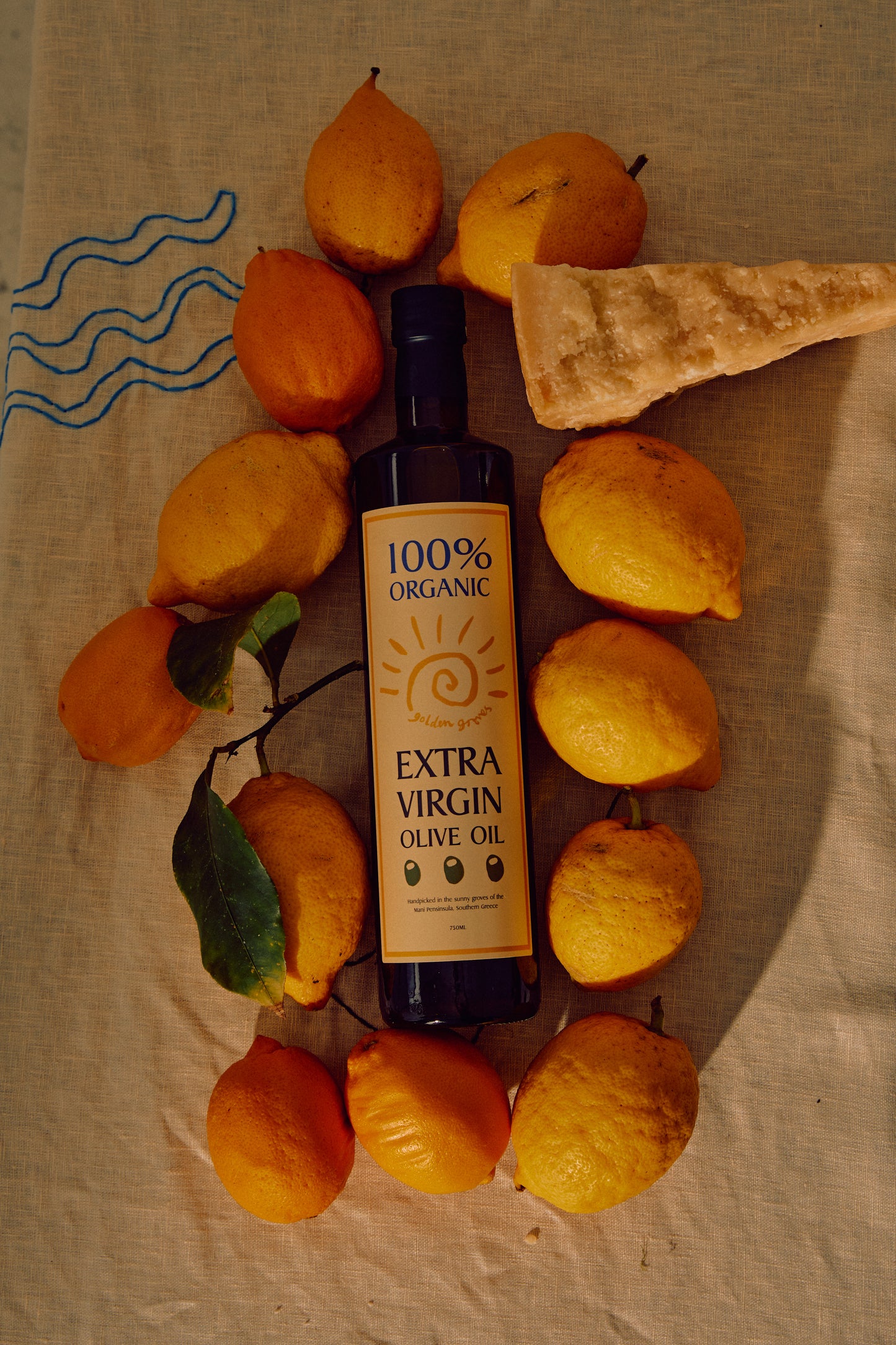 GOLDEN GROVES OLIVE OIL