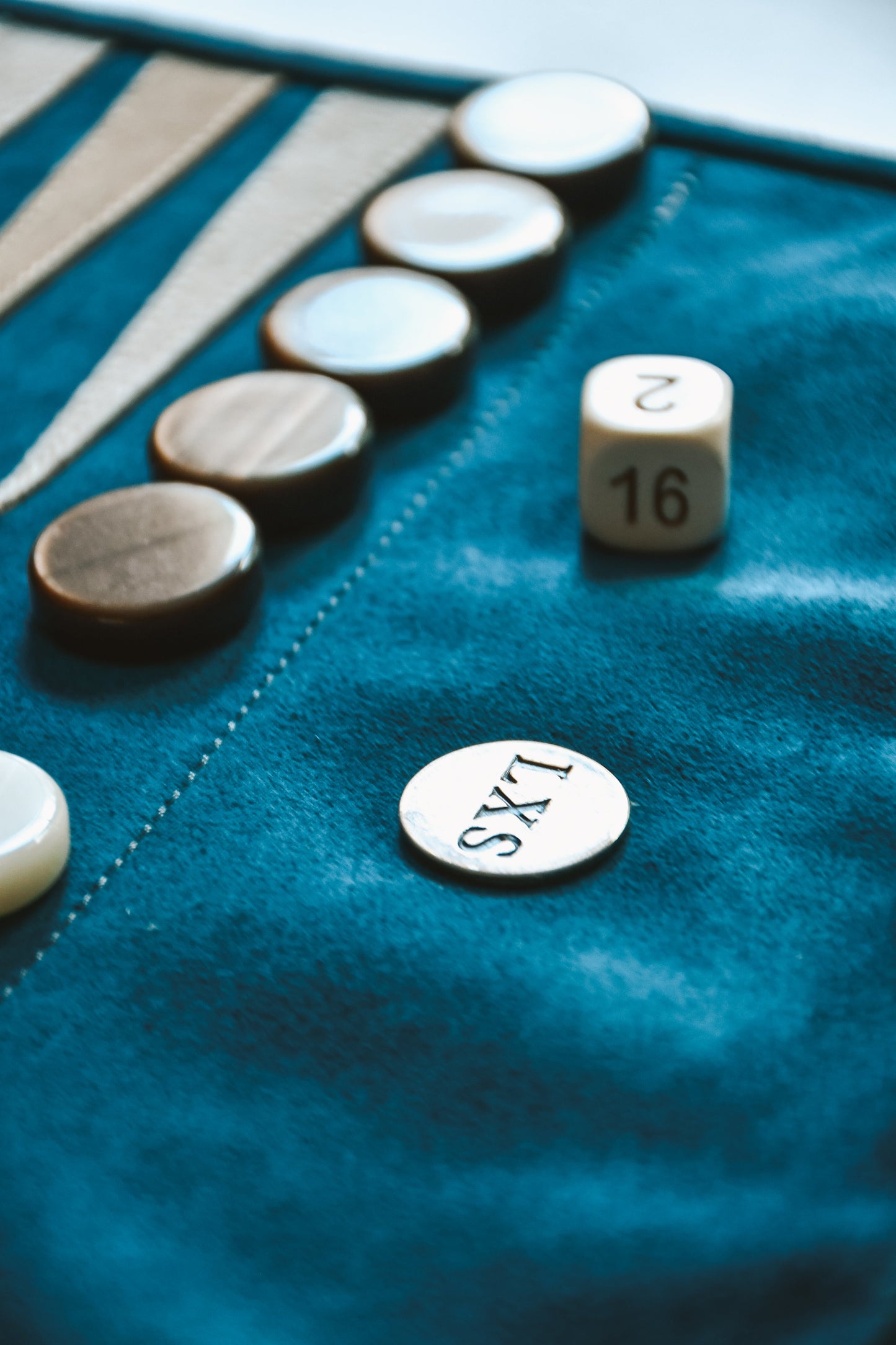 SUEDE TRAVEL BACKGAMMON